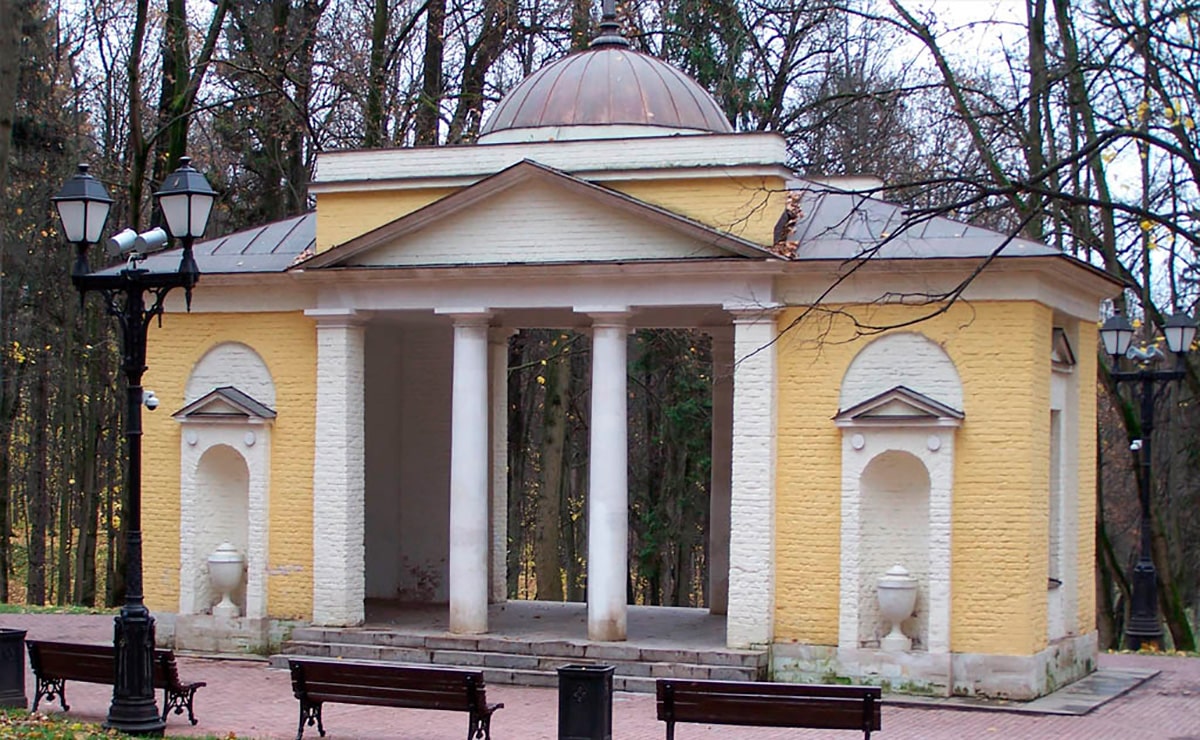 Павильон «Нерастанкино». Архитектор — И. В. Еготов? 1803