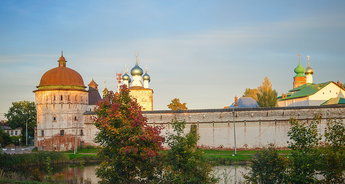 Борисоглебский мужской монастырь на пути из Ростова в Углич