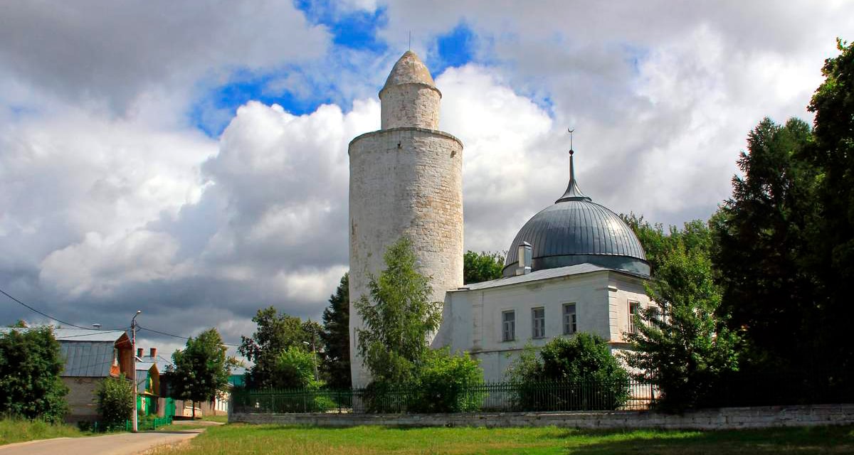 Ханская мечеть и Текие-мавзолей хана Шах-Али